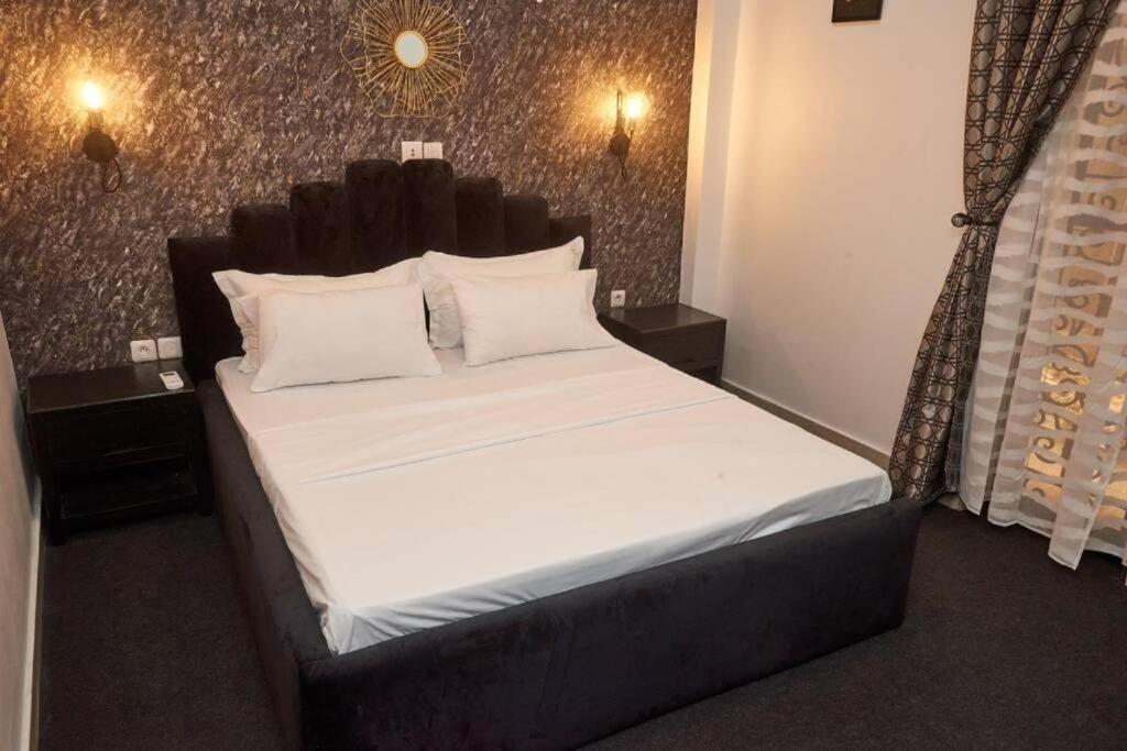 Appartement Cosy Free Bonapriso Douala Ngoại thất bức ảnh